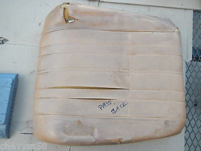 ASIENTO PASAJERO DELANTERO DERECHO TRASERO 1980 80 NISSAN DATSUN 210 310 BLUEBIRD Foto 1 de 4