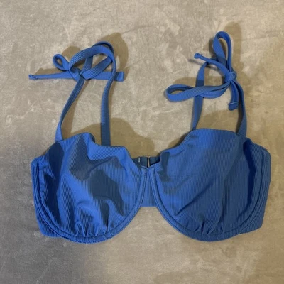 Top de biquíni feminino Abercrombie and fitch curve love Tie Strap underwire Med novo com etiquetas - Imagem 1 de 4