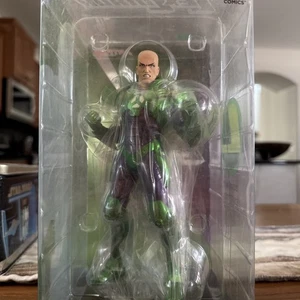 Kotobukiya DC Comics Lex Luthor Neu 52 ArtFX+ Statue Maßstab 1:10 - Bild 1 von 5