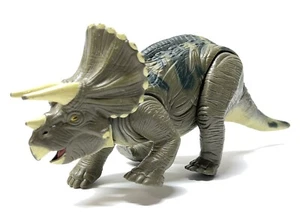 Vintage Jurassic Park Lost World Triceratops Action Figure Hasbro 1997 JP44  - Picture 1 of 9
