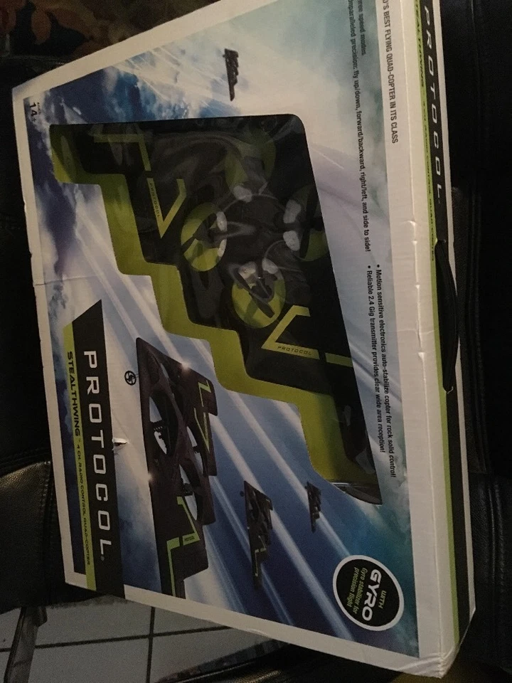 PROTOCOL STEALTHWING 4 CHANELS RADIO CONTROL QUAPCOPTER WITH GYRO STABILIZER NEW - Image 1 of 4