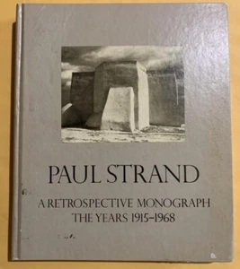 Paul Strand: A Retrospective Monograph, the Years 1915-1968 B&W Photography - Foto 1 di 6