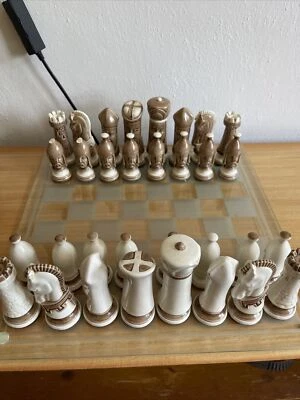 porcelain chess set - Image 1 of 3