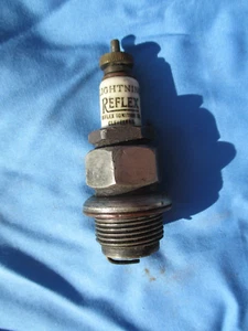 LIGHTNING REFLEX Vintage Antique Spark Plug - Picture 1 of 8