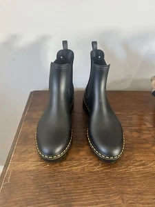 Igor Black Rubber Chelsea Rain Boots Lug Sole Waterproof Women's Size 6.5 EU 37 - Picture 1 of 7