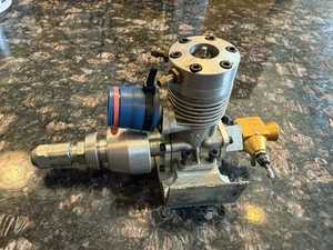 K/B marine 3.5cc inboard RC boat engine Excellent condition - Picture 1 of 2