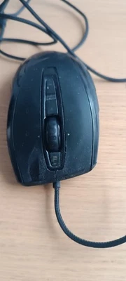 Roccat Kone XTD ROC-11-810 defekt - Bild 1 von 4