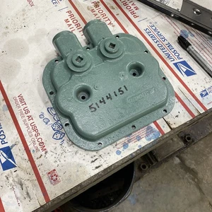 Detroit Diesel 5144151 Oil Cooler Cover Rear - Picture 1 of 11