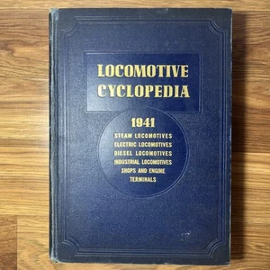 Locomotive Cyclopedia 1941 11th Edition Shops And Engine Terminals Ships Fast - Picture 1 of 5