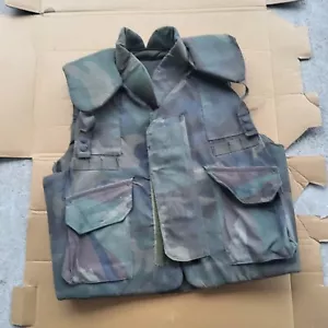 US Armor Fragmentation Protective Flak Jacket Vest Medium - Picture 1 of 5