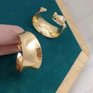 CLIP ON 3cm HOOP EARRINGS metal GOLD TONE retro wide boho HOOPS non-pierced ears - Picture 1 of 23