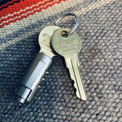 Steelcase Gen 2 FR305 Lock Core W/2 Keys File Cabinet Desk Tumbler Replacement - image 1 of 3