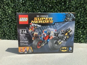 Lego DC Comics Super Heroes- Batman Gotham City Cycle Chase (76053)- New - Picture 1 of 6