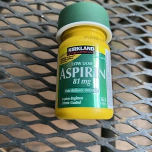 Kirkland Signature Low Dose Aspirin 81 mg Enteric Coated 365 tablets Exp 3/25