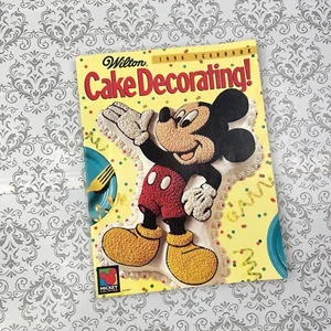 Wilton Cake Decorating 1996 Yearbook Mickey Unlimited Bakery Cakes Magazine - Picture 1 of 12