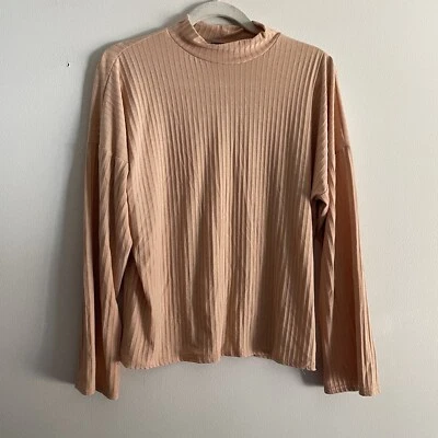 Nasty Gal Collection 女式 4 粒燕麦罗纹休闲休闲冷冻模拟领上衣全新带标签 — 第 1/4 张图片