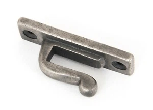 From The Anvil 83689 Antique Pewter Hook Plate - Picture 1 of 2