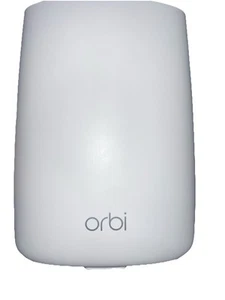 Netgear Orbi RBS50v2 AC3000 Satellit Tri-Band WiFi Extender mit Netzkabel - Bild 1 von 8