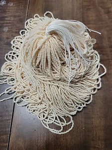 11/0 Cream Pearl Seed Bead Hank 505 Grams - Picture 1 of 2