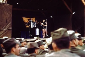 Orig 1950's Slide, Korean War, Entertaining the U.S. Military / Army Troops - Picture 1 of 1