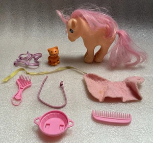 My Little Pony Pretty Parlour Set Accessories Including Peachy Pony Hasbro - Picture 1 of 9