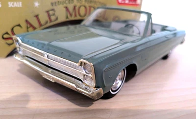 ¡SÚPER RARO! Modelo promocional PLYMOUTH FURY CONV ORIGINAL VINTAGE 1965 **¡CAJA ORIGINAL! Foto 1 de 4
