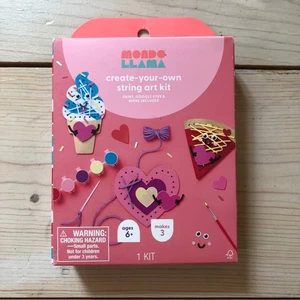 Mondo Llama NIB Create-Your-Own String Art Kit - Picture 1 of 3