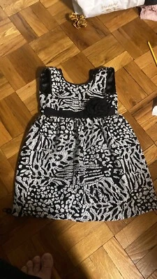 Vestido de Fiesta Popatu Blanco y Negro Lentejuelas Volantes Tutú Talla 6 Niños Foto 1 de 3