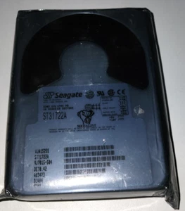 NOS - Seagate Medalist ST31722A - Brand New Unused Hard Drive 1.7GB IDE HDD 3.5" - Afbeelding 1 van 2