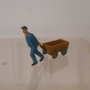 Siku V428 Kunststoff Mann zieht Gepäckwagen - Bild 1 von 1