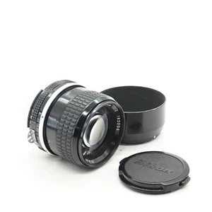 Nikon Nikkor AI 85mm f2 Objektiv #006 - Bild 1 von 7