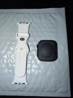 Apple Watch Series 11 42 mm - Imagem 1 de 4