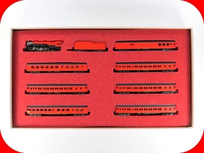 N Scale ***NYC CARDINALS TRAIN*** Locomotive & Passenger Set - CON-COR 8503 Ltd. - Image 1 of 4