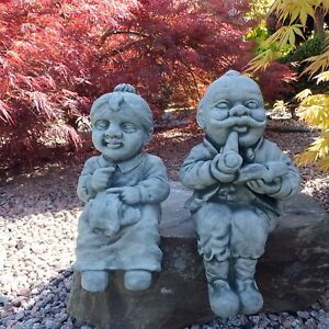 Steinfiguren Set Oma und Opa als Kantenhocker Großeltern Familie Deko Statue 