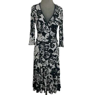 Vestido Escada Talla Pequeña 36 Rayón Blanco Negro Lunares Manga 3/4 Cuello en V Cintura Corbata Foto 1 de 4