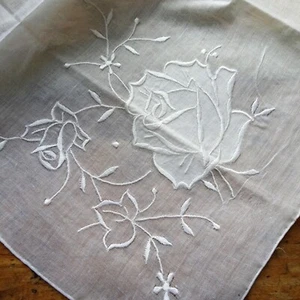 BEAUTIFUL Vintage Madeira Hanky, Embroidered Applique Rose Flowers Hankie,BRIDAL - Picture 1 of 5