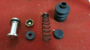 Peugeot 404 Master Brake Cylinder Repair Kit – Maitre Cylinder Necessaire 552310 - Picture 1 of 4