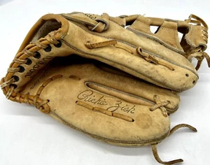 Wilson-A2151 (Kirby Puckett Autograph) Baseball Glove, 11” *Fast Shipping - Picture 1 of 4