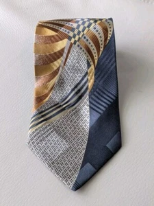 Vitaliano Pancaldi Italy 100% Jacquard Silk Tie Gold Chain Imprinted Logo Tail - Picture 1 of 6