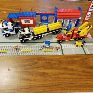 LEGO LEGOLAND: Big Rig Truck Stop (6393) - Imagen 1 de 5