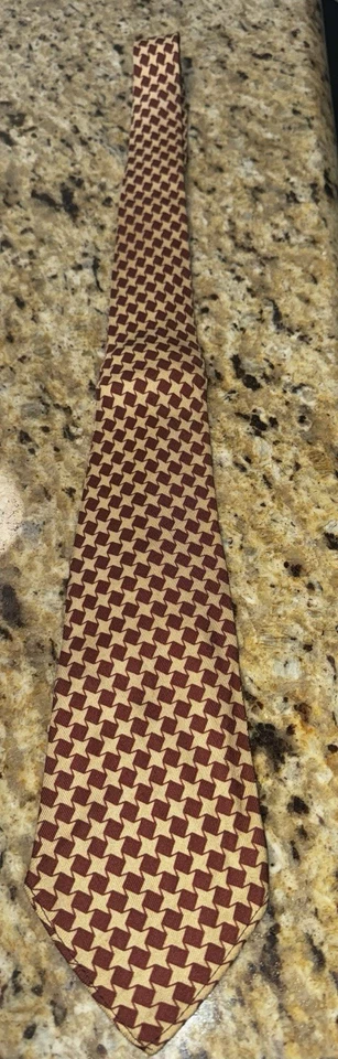 Vintage Cravattino by Superba Wine & Cream Houndstooth Necktie Cravat - Image 1 of 3