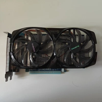 GIGABYTE HD 7850 WINDFORCE OC 2GD GV-R785OC-GD Video Card - Image 1 of 4