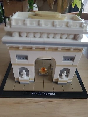 Lego 21036 Architecture L'Arc de Triomphe neuf - Photo 1/4