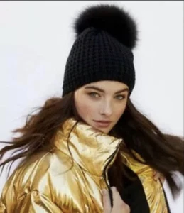 NEU KYI KYI KUNSTFELL BOMMEL KLASSISCHE STRICKMÜTZE SCHWARZ ONE SIZE - Bild 1 von 4