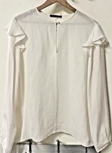 Carolina Herrera Women Size 14 Cream Ruffled Shoulder Blouse Silk Pearl Buttons - Picture 1 of 12