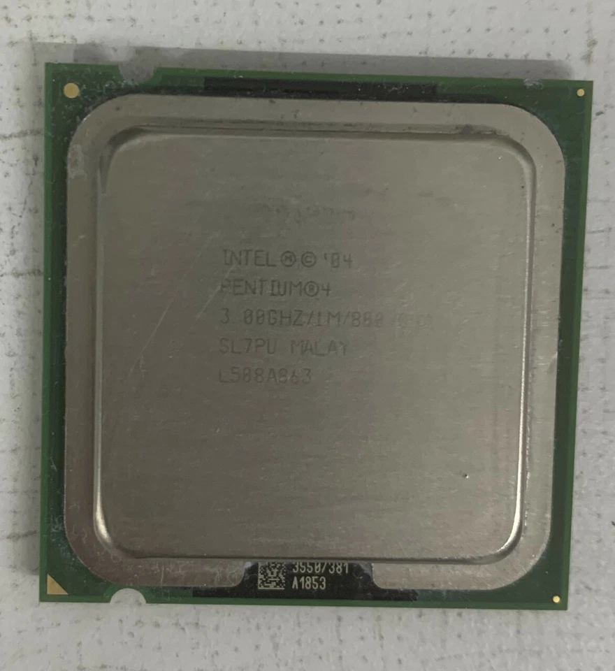Intel Pentium IV 3GHZ 1M 800 04A SL7PU Socket 775 - Imagen 1 de 1