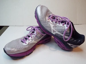 Mizuno Wave Rider 19 Women's Running Athletic Training Shoes. Size 9 - Picture 1 of 10