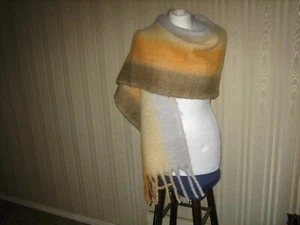 justin & taylor blanket scarf NWT - Picture 1 of 5