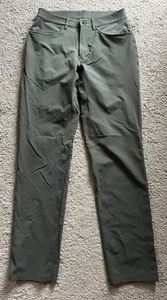 Pantalones de día y noche ALO para hombre cactus oscuro 28x33 sin etiquetas 4 bolsillos trabillas para cinturón - Imagen 1 de 7