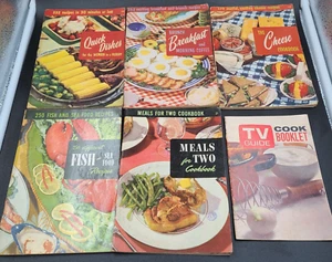 Lot of 6 Vintage Cookbooks 1950s Culinary Arts Institute 1970s TV Guide Cook - Bild 1 von 20
